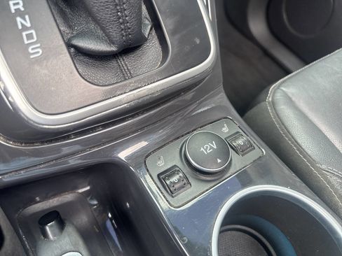 Used 2014 Ford Escape Titanium w/ Equipment Group 401A image 22