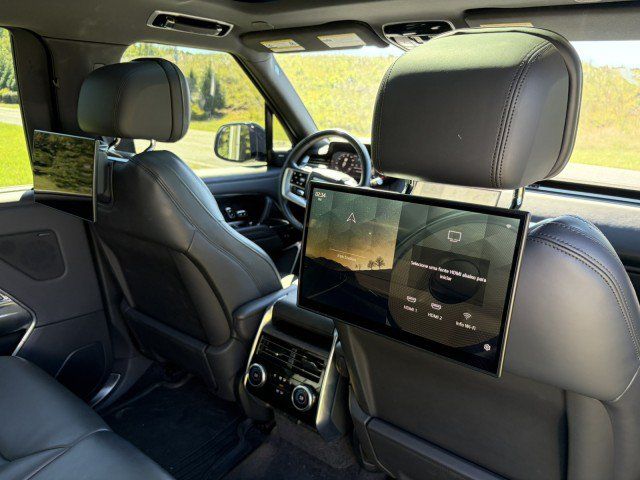 Used 2023 Land Rover Range Rover Long Wheelbase SE AWD/4WD image 7