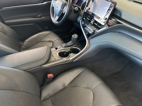 Used 2023 Toyota Camry XSE FWD image 32