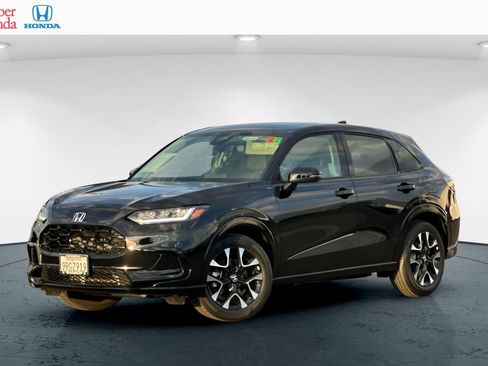 Certified 2026 Honda HR-V EX-L image 1