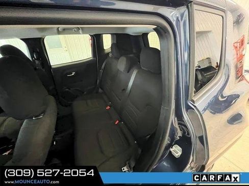 Used 2021 Jeep Renegade Latitude w/ Convenience Group AWD/4WD image 10