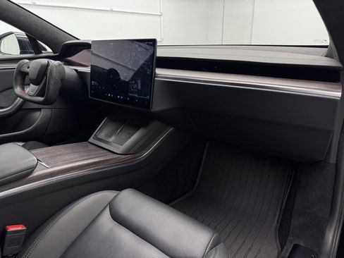 Used 2023 Tesla Model S Standard Range image 15