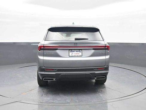 Used 2025 Buick Enclave Preferred w/ Power Package image 6