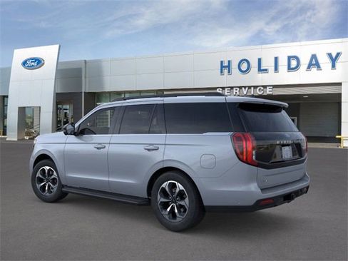 New 2026 Ford Expedition Active image 4