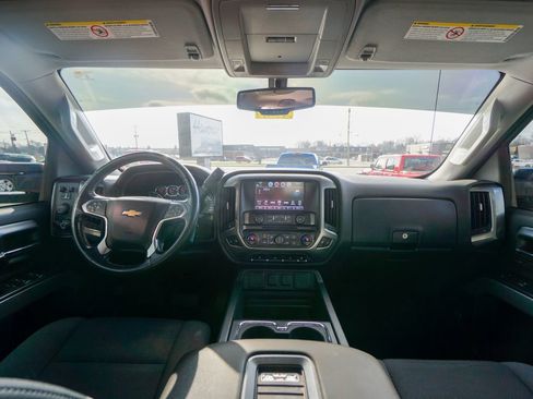 Used 2019 Chevrolet Silverado 2500 LT w/ LT Convenience Package image 14