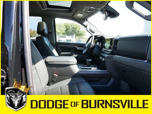 Used 2025 GMC Sierra 1500 SLT w/ SLT Premium Plus Package AWD/4WD image 15