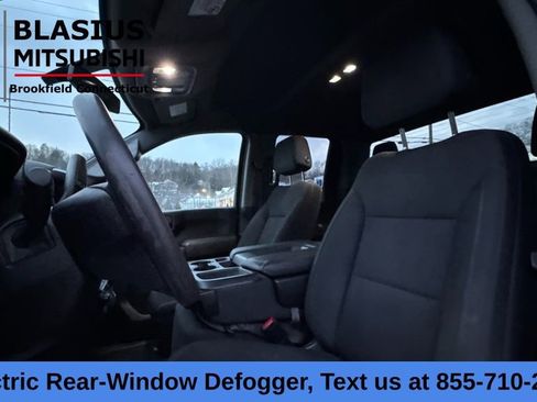 Used 2022 GMC Sierra 2500 Pro w/ Convenience Package image 9