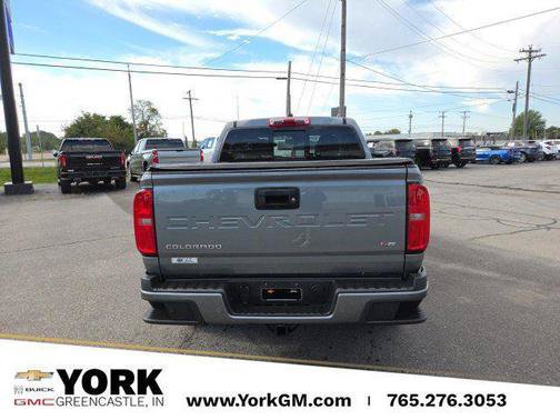 Used 2022 Chevrolet Colorado Z71 w/ Trail Boss Package AWD/4WD image 9