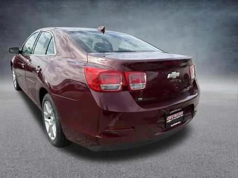 Used 2015 Chevrolet Malibu LT w/ Power Convenience Package FWD image 9