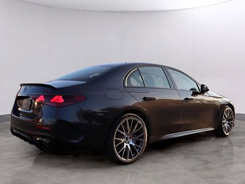 New 2026 Mercedes-Benz E 53 AMG e 4MATIC Sedan image 7