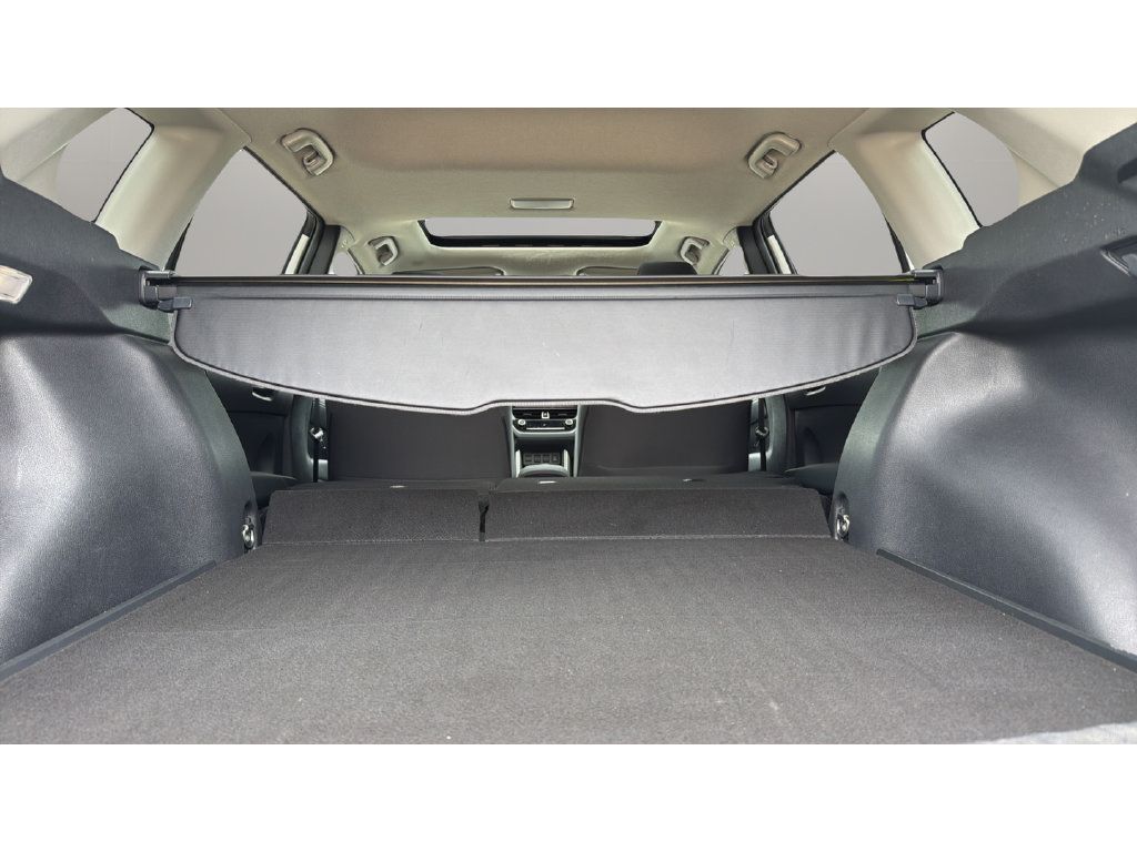 Used 2024 Toyota Corolla Cross LE w/ Moonroof Package AWD/4WD image 13