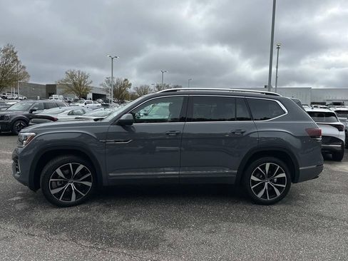 New 2026 Volkswagen Atlas SEL Premium R-Line image 9