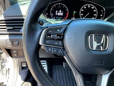 Used 2022 Honda Accord Sport image 10