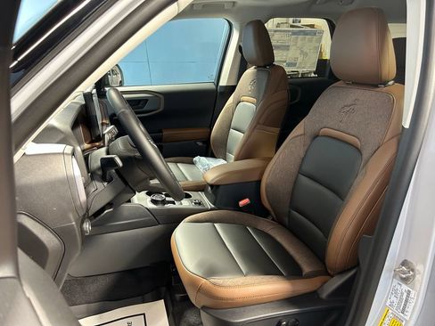 New 2026 Ford Bronco Sport Outer Banks w/ Outer Banks Tech Package+ AWD/4WD image 18