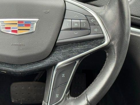 Certified 2023 Cadillac XT5 Premium Luxury w/ Technology Package image 28