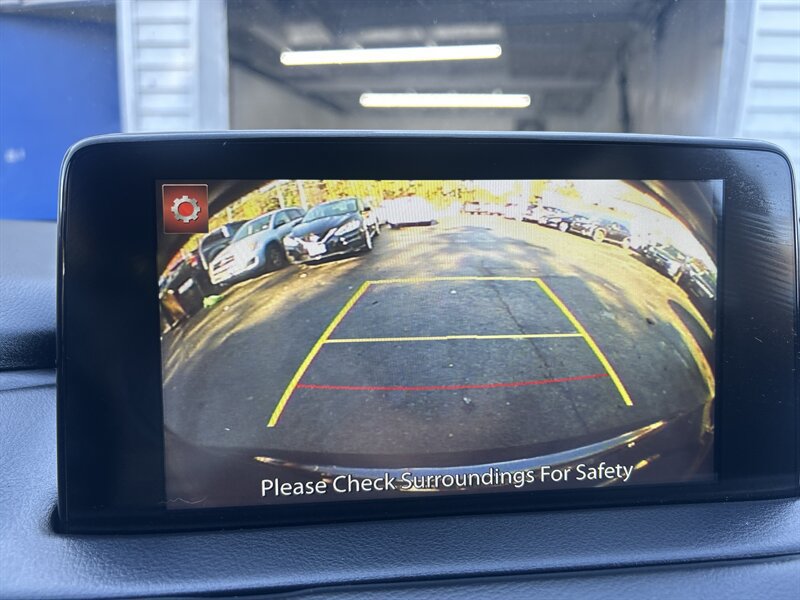 Used 2018 MAZDA CX-9 Touring AWD/4WD image 15