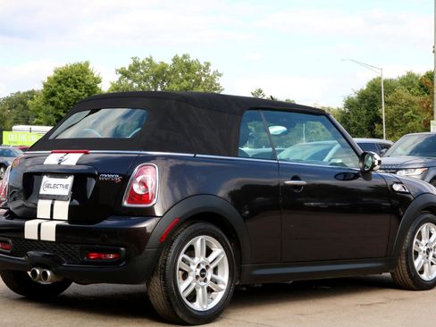 Used 2014 MINI Cooper S image 22