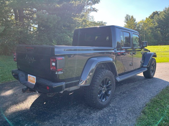Used 2021 Jeep Gladiator Overland AWD/4WD image 3