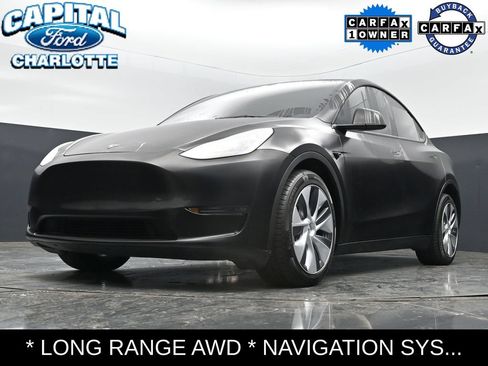 Used 2023 Tesla Model Y Long Range AWD/4WD image 18