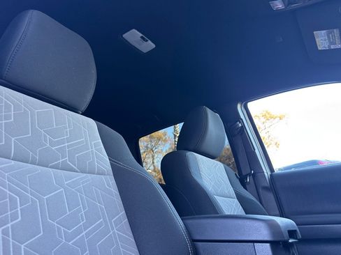 Used 2023 Toyota Tacoma TRD Off-Road w/ Black Out Package (TMS) image 16