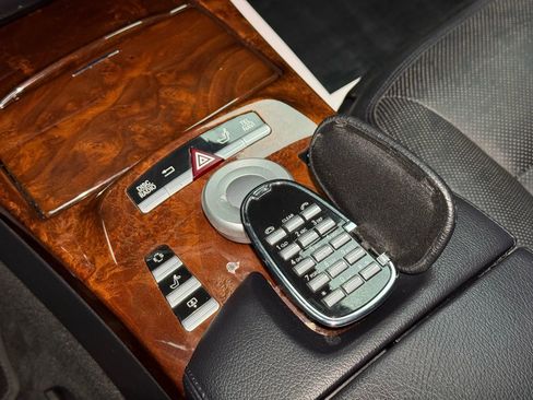 Used 2013 Mercedes-Benz S 550 image 41