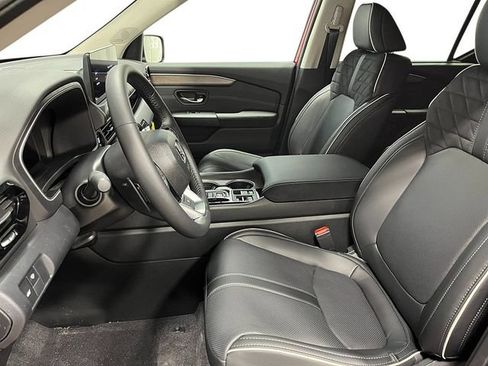 New 2026 Honda Pilot Elite image 13