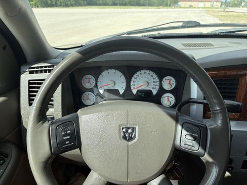 Used 2006 Dodge Ram 2500 Truck Laramie AWD/4WD image 66