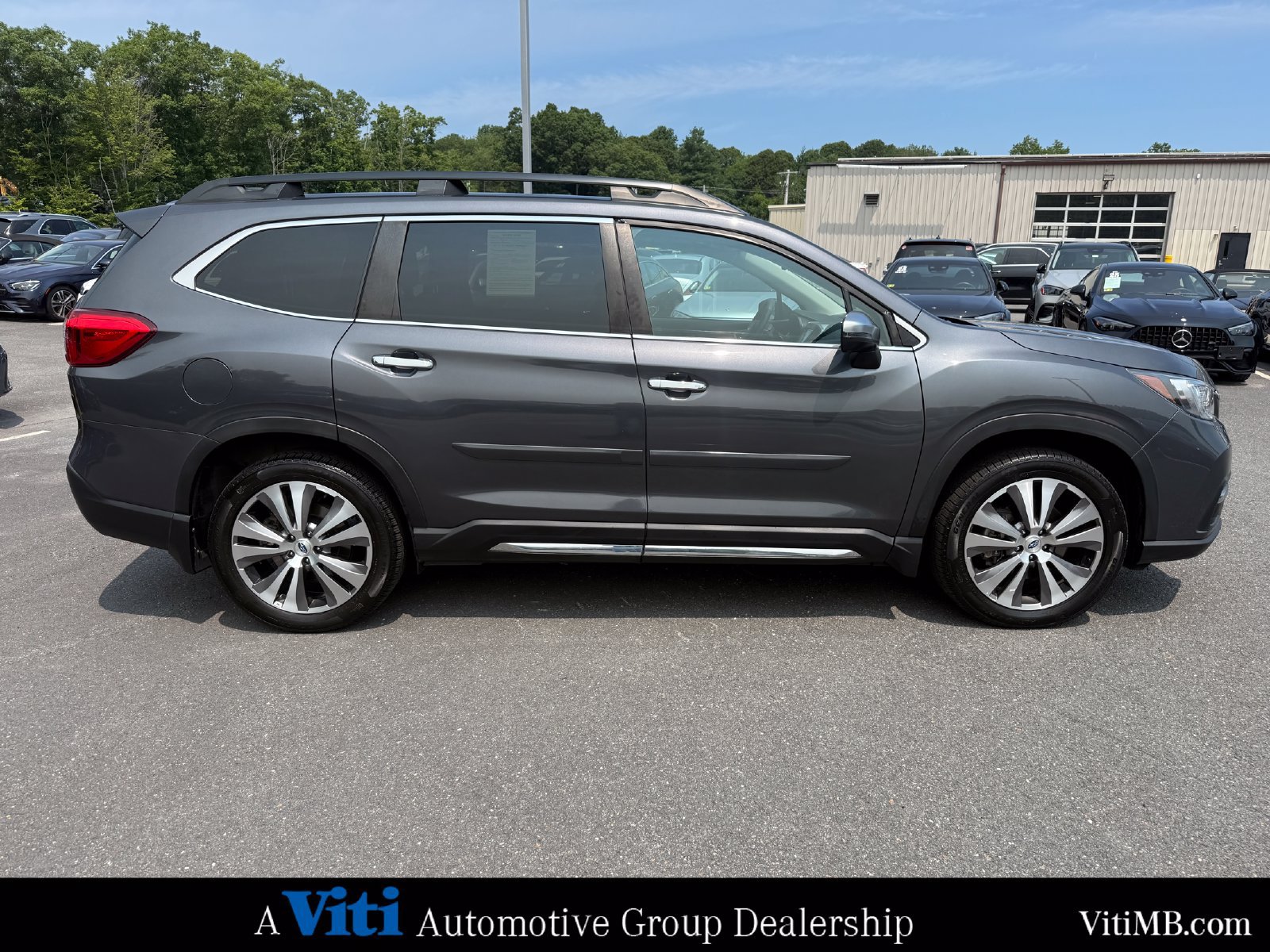 Used 2022 Subaru Ascent Touring AWD/4WD image 9