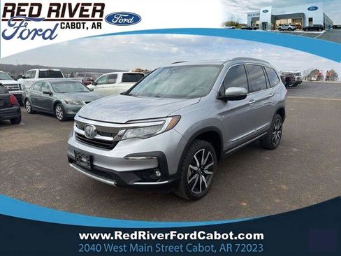 Used 2021 Honda Pilot Touring image 1