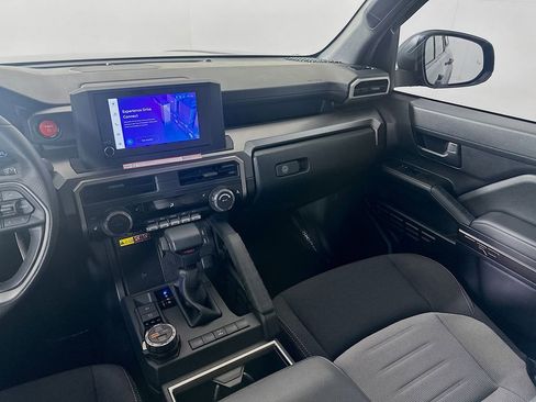 Used 2025 Toyota 4Runner TRD Off-Road image 23