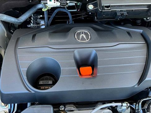 Certified 2025 Acura RDX w/Technology Package image 17