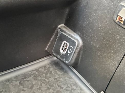 New 2026 Jeep Wrangler Unlimited Sahara AWD/4WD image 19