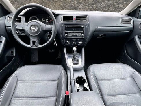 Used 2012 Volkswagen Jetta SE image 11