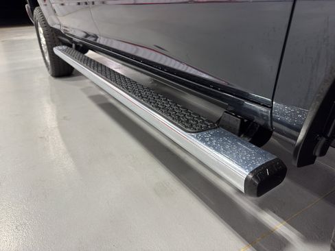 New 2025 RAM 2500 Laramie w/ Sport Appearance Package AWD/4WD image 15