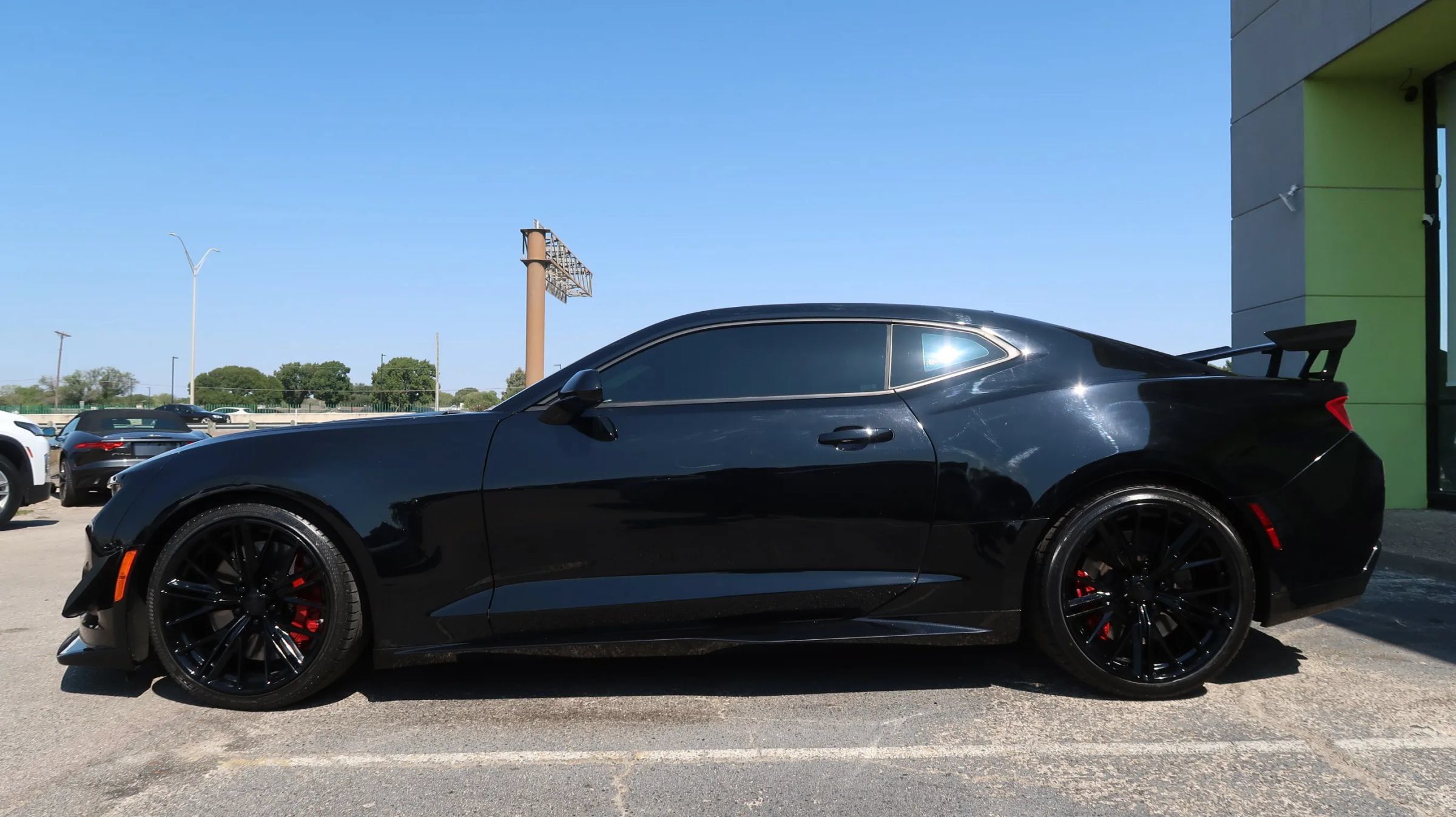 Used 2018 Chevrolet Camaro ZL1 RWD image 6
