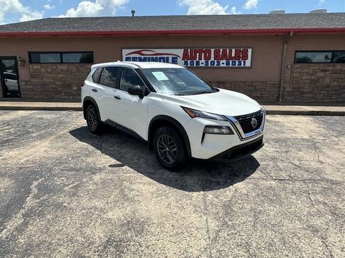 Used 2021 Nissan Rogue S FWD image 1