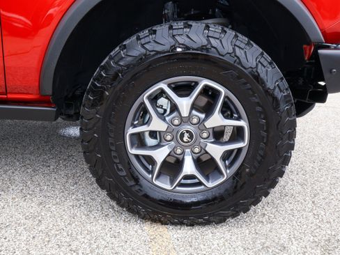 Used 2024 Ford Bronco Badlands AWD/4WD image 35