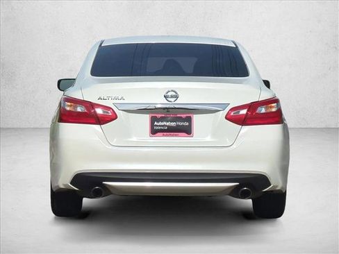 Used 2017 Nissan Altima 2.5 S w/ Power Driver Seat Package image 7