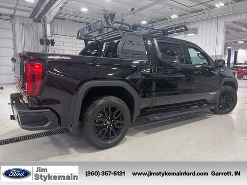 Used 2022 GMC Sierra 1500 Elevation w/ Elevation Premium Package AWD/4WD image 12