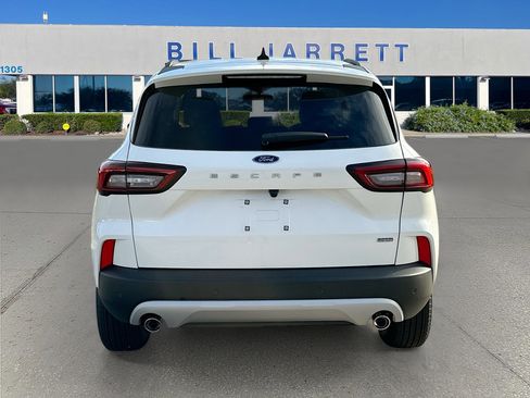 New 2026 Ford Escape SE image 5