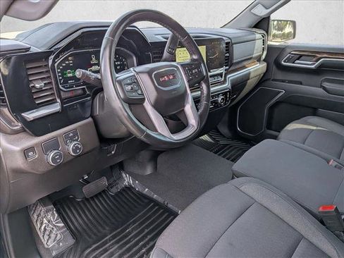 Used 2024 GMC Sierra 1500 SLE RWD image 12