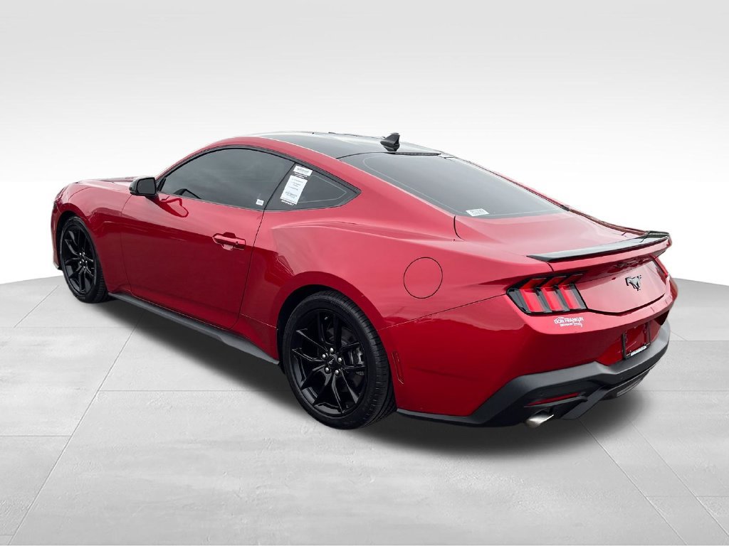 Used 2024 Ford Mustang Premium RWD image 4