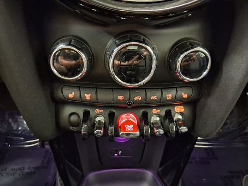 Certified 2023 MINI Cooper S FWD image 17