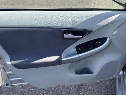 Used 2010 Toyota Prius FWD image 13