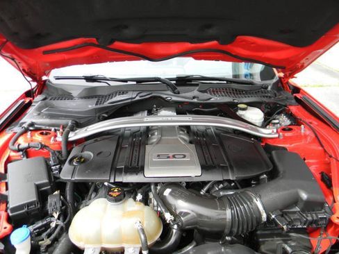 Used 2020 Ford Mustang GT Premium RWD image 27