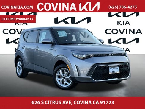 Used 2023 Kia Soul LX w/ Option Group 015 image 1