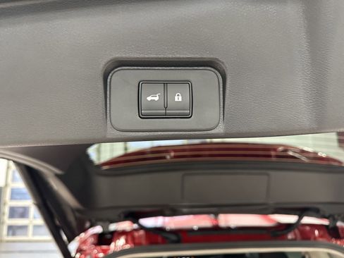 New 2026 Nissan Rogue SV w/ Cold Weather Package AWD/4WD image 39