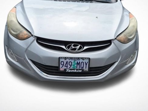 Used 2012 Hyundai Elantra GLS w/ Preferred Pkg 3 FWD image 2