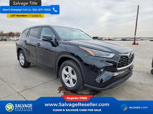 Used 2023 Toyota Highlander LE image 5