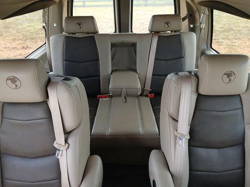 Used 2021 Chevrolet Express 2500 w/ Enhanced Convenience Package RWD image 81